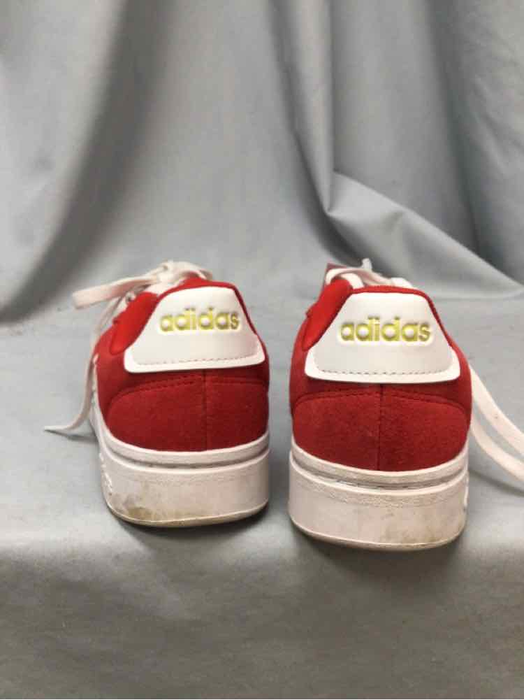 ADIDAS SIZE 8 Ladies SHOES
