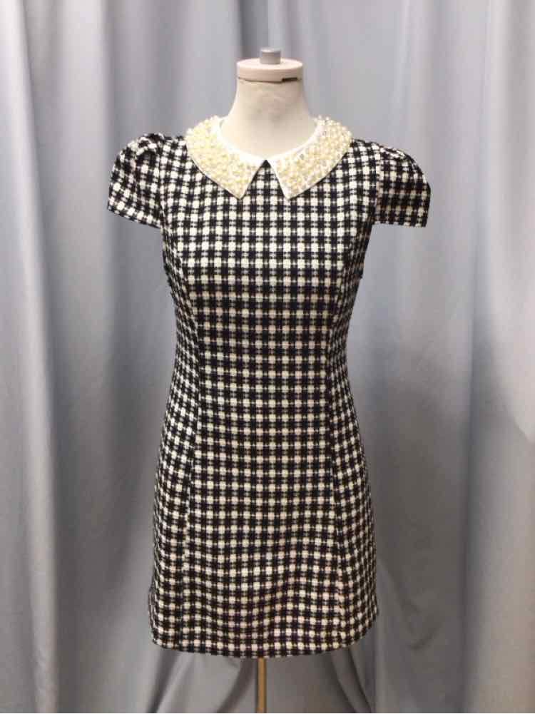 VICI SIZE MEDIUM Ladies DRESS