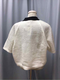 ADIDAS SIZE MEDIUM Ladies TOP