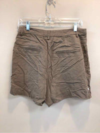 REFORMATION SIZE 8 Ladies SHORTS