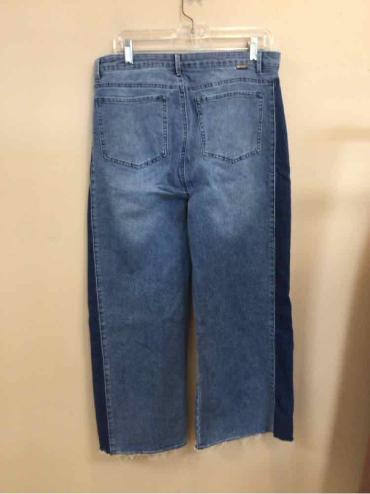 TRACTR BLU SIZE 12 Ladies JEANS