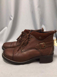 TAOS SIZE 10 Ladies SHOES