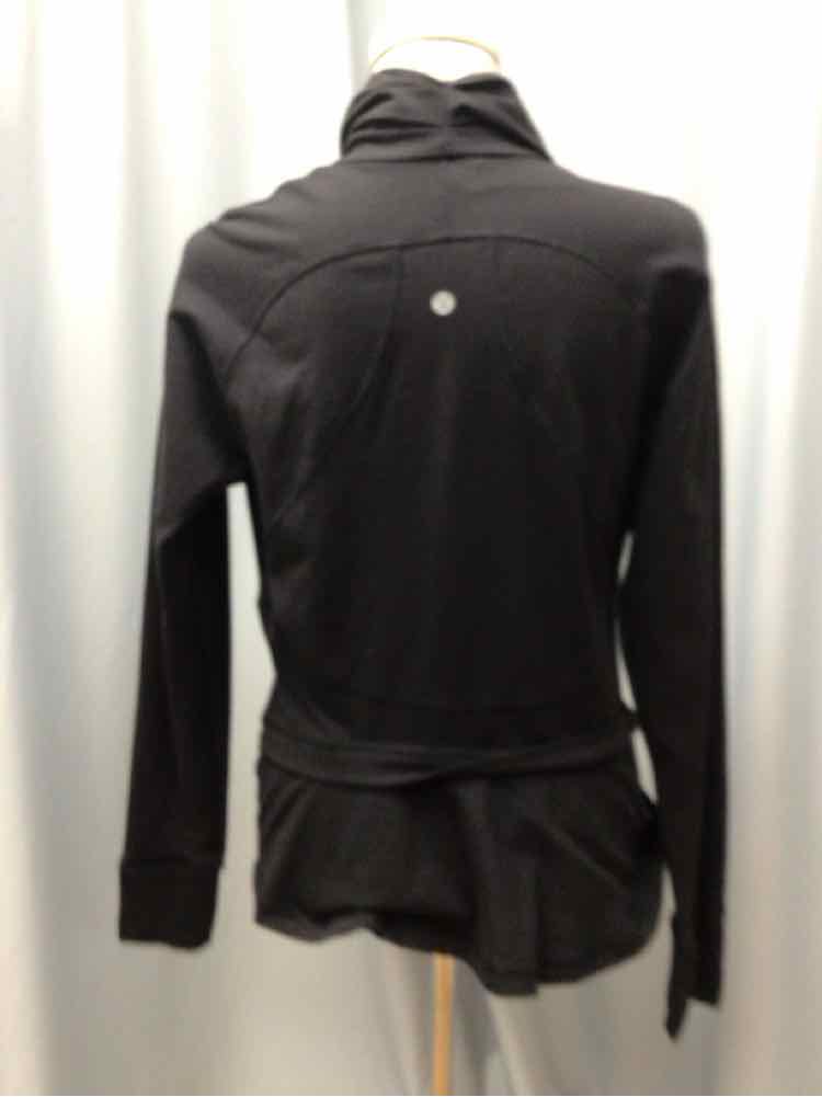 LULULEMON SIZE SMALL Ladies EXERCISE