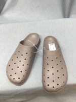 OLD NAVY SIZE 9 Ladies SHOES