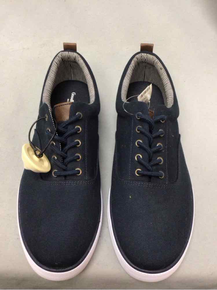 SIZE 13 GOOD FELLOWS Men's SHOES