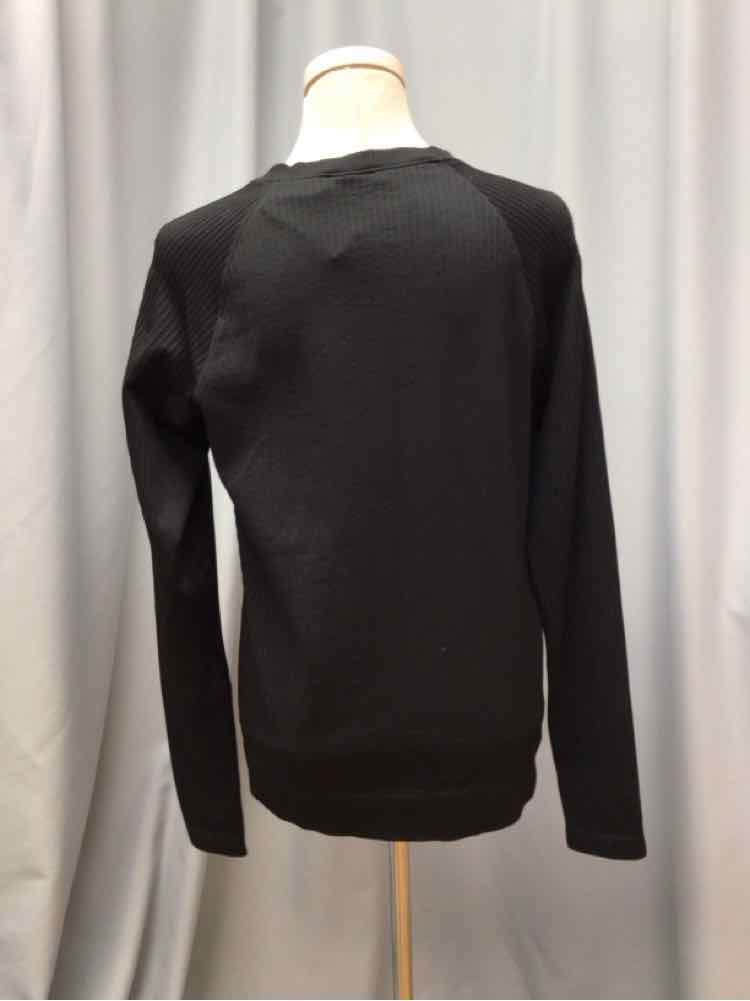 LULULEMON SIZE LARGE Ladies EXERCISE