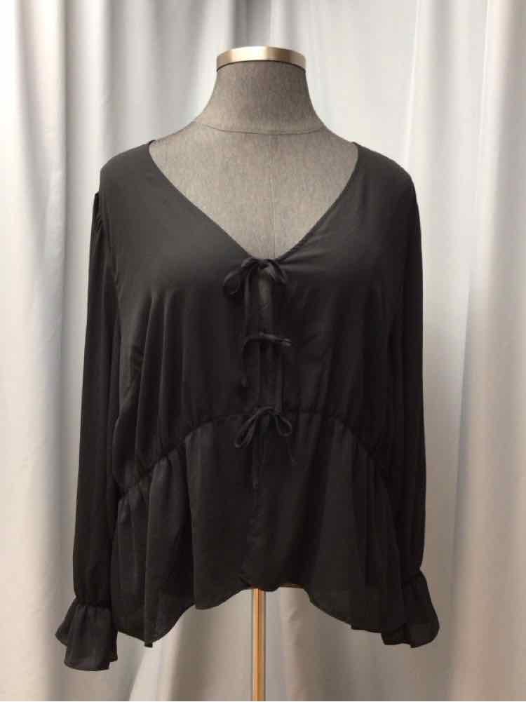ELOQUII SIZE 26 Ladies BLOUSE