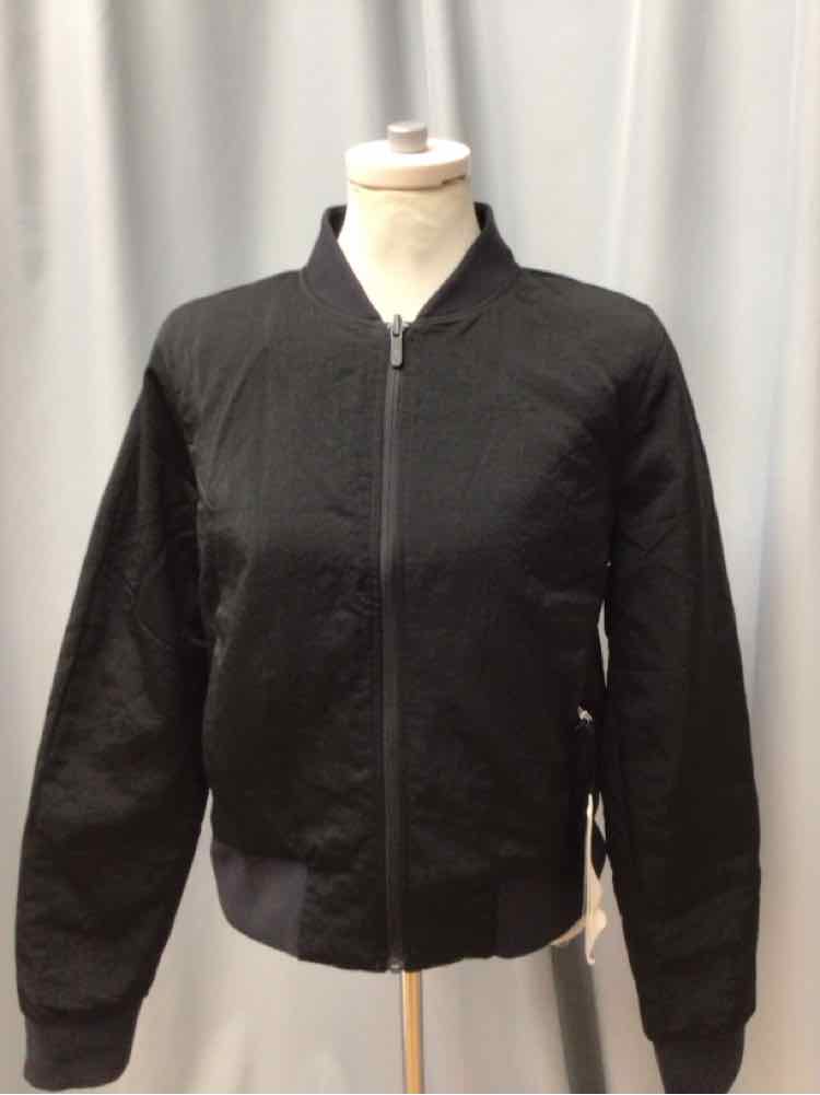 LULULEMON SIZE 10 Ladies JACKET