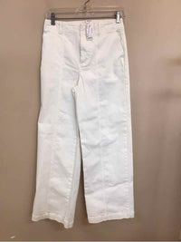 UNIVERSAL THREAD SIZE 4 Ladies PANTS