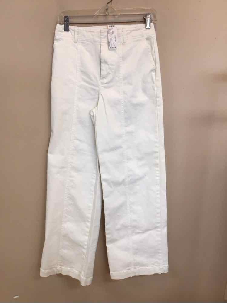 UNIVERSAL THREAD SIZE 4 Ladies PANTS