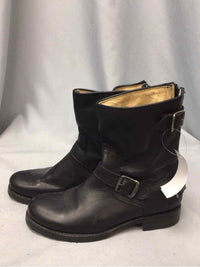 FRYE SIZE 9 1/2 Ladies SHOES