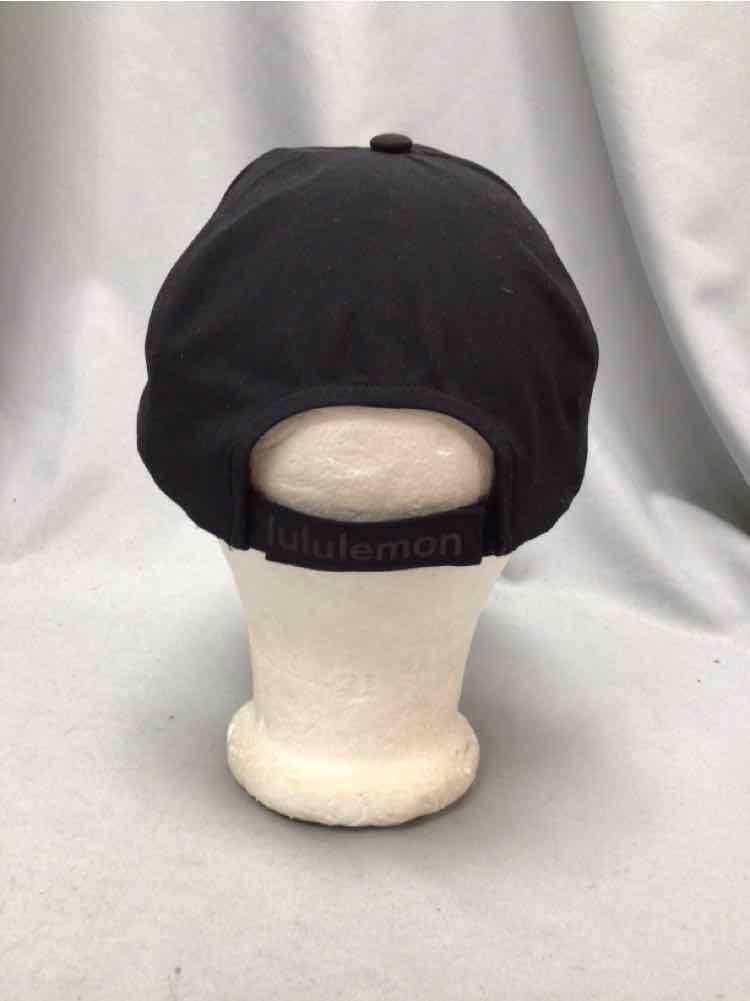 LULULEMON SIZE Ladies HAT