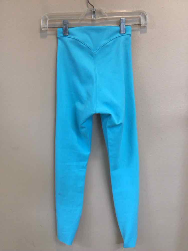 LULULEMON SIZE 2 Ladies EXERCISE