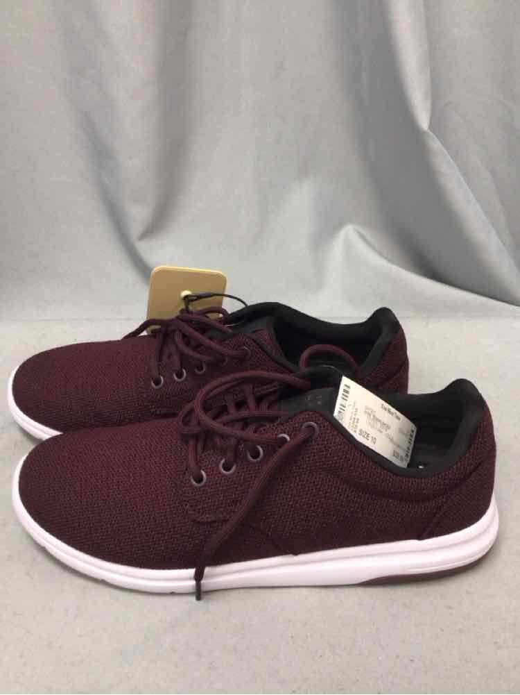SIZE 10 TRAVIS MATHEW Men's SHOES