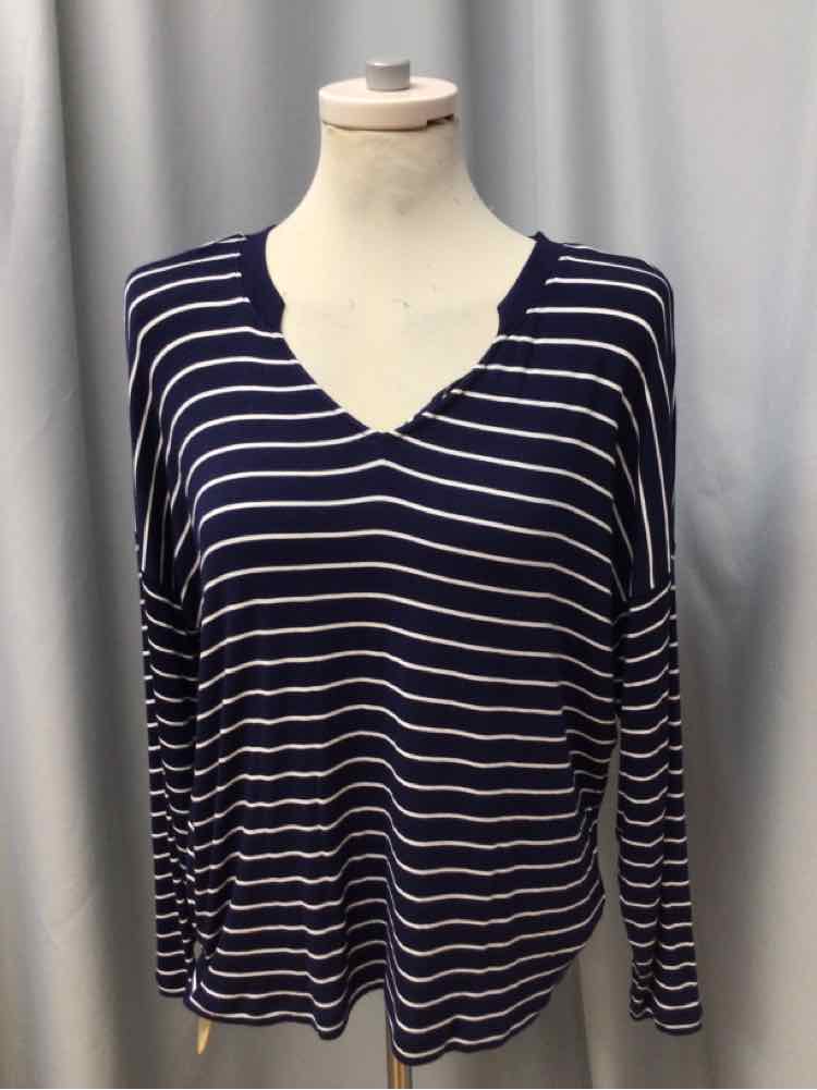 CABI SIZE XX SMALL Ladies TOP