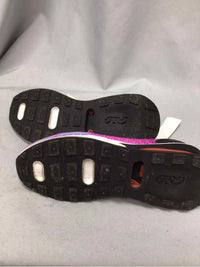 NIKE SIZE 10 Ladies SHOES