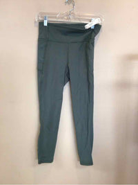 LULULEMON SIZE 6 Ladies EXERCISE