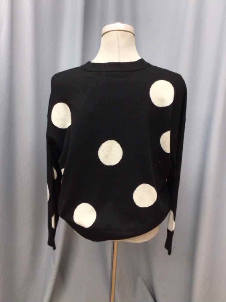 TAHARI SIZE SMALL Ladies TOP