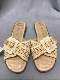 SAM & LIBBY SIZE 10 Ladies SHOES