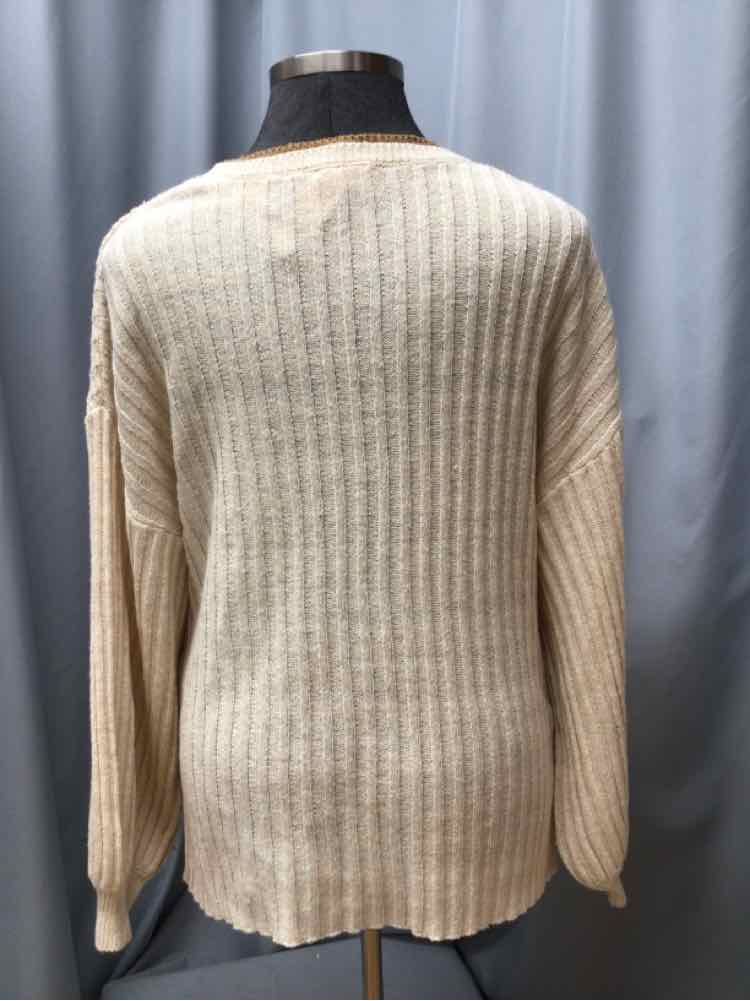 NEW IN SIZE 1 X Ladies TOP