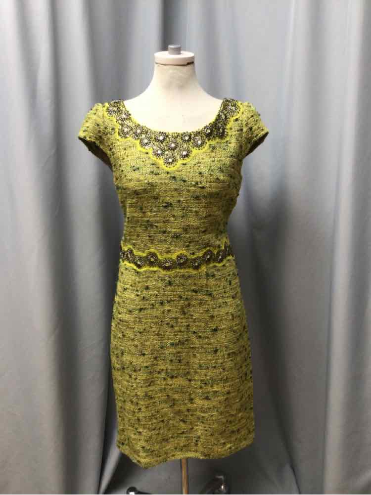 ST. JOHN SIZE 6 Ladies DRESS