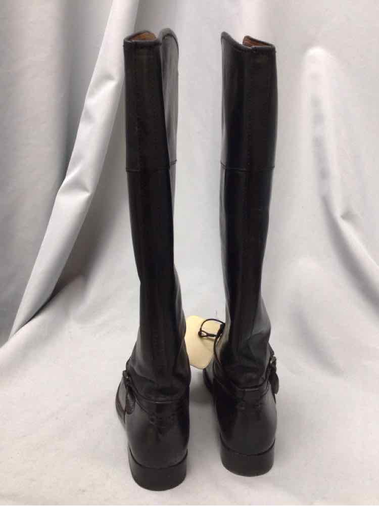 FRYE SIZE 7 1/2 Ladies SHOES