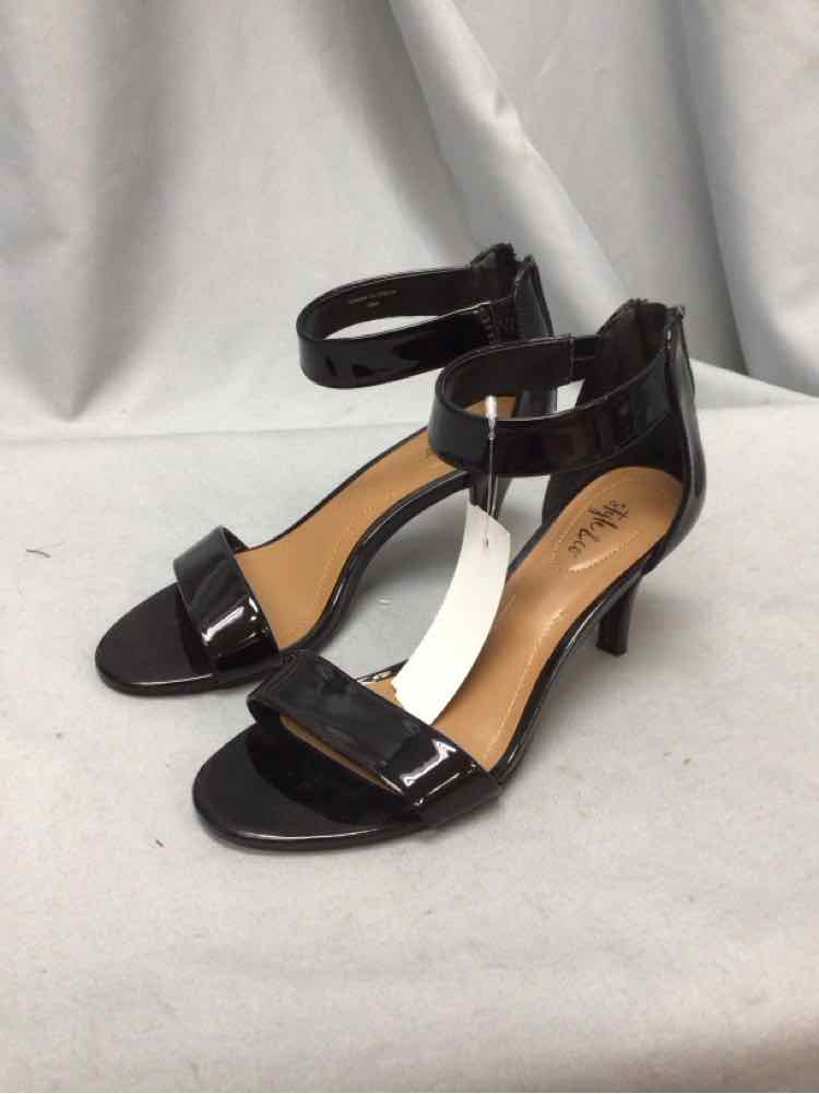 STYLE & CO SIZE 6 Ladies SHOES