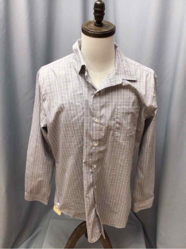 SIZE LARGE VANHUSEN Men's SHIRTS