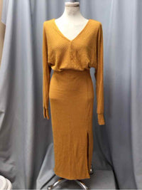 DAILY PRACTICE SIZE SMALL Ladies DRESS