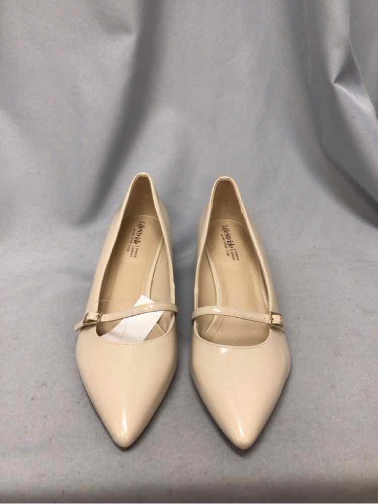 LIFE STRIDE SIZE 10 Ladies SHOES