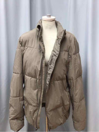 SIZE MEDIUM AMERICAN TALL Men's COATS