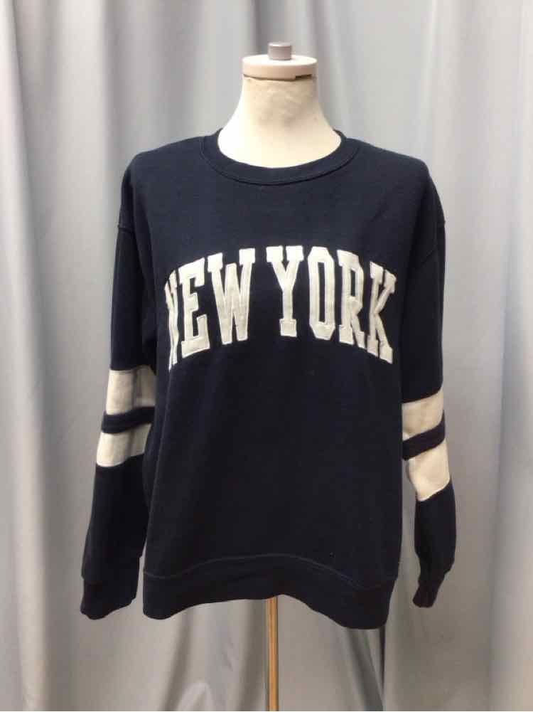 NEW YORK POPULAR SIZE LARGE Ladies TOP