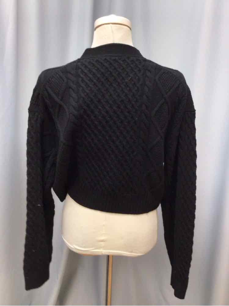 SUNDAY BEST SIZE MEDIUM Ladies TOP