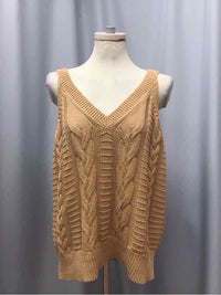 BANANA REPUBLIC SIZE LARGE Ladies TOP