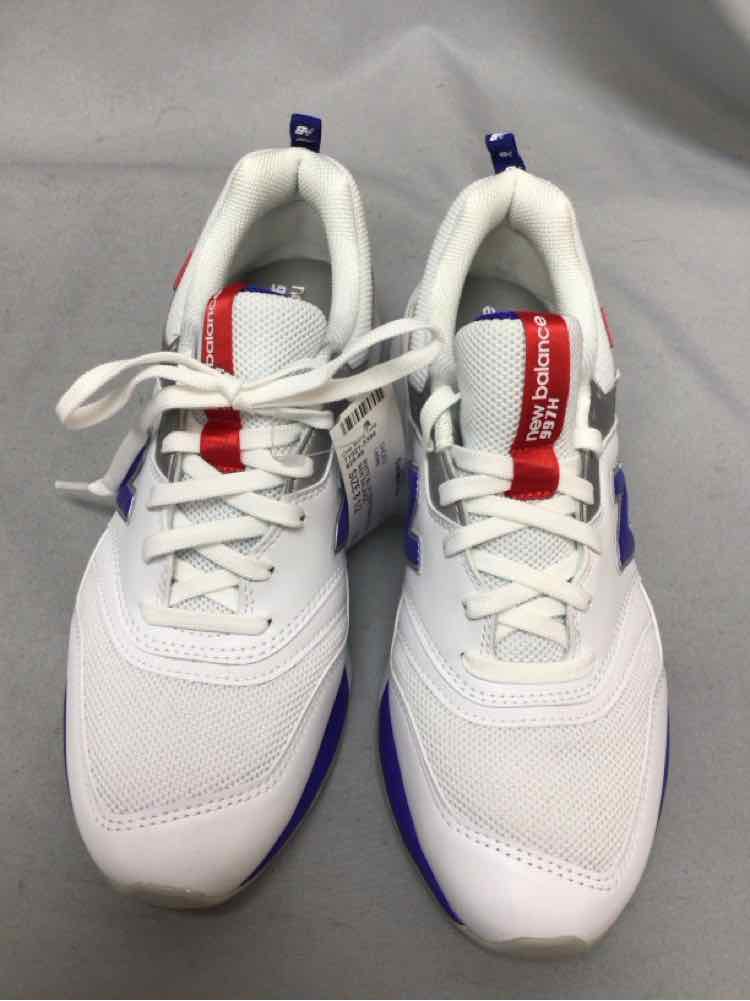 NEW BALANCE SIZE 8 1/2 Ladies SHOES