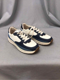 CUSHIONAIRE SIZE 8 Ladies SHOES