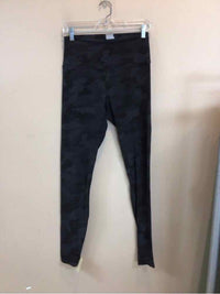 LULULEMON SIZE 10 Ladies EXERCISE