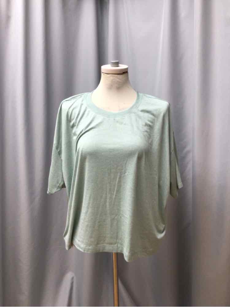 VUORI SIZE XX LARGE Ladies EXERCISE