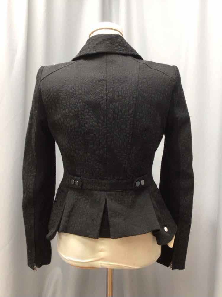 BCBG SIZE XSMALL Ladies JACKET