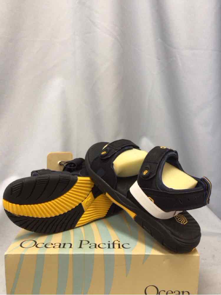 OCEAN PACIFIC SIZE 9 Men's SHOES