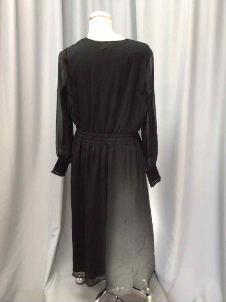 WHO WHAT WEAR SIZE LARGE Ladies DRESS