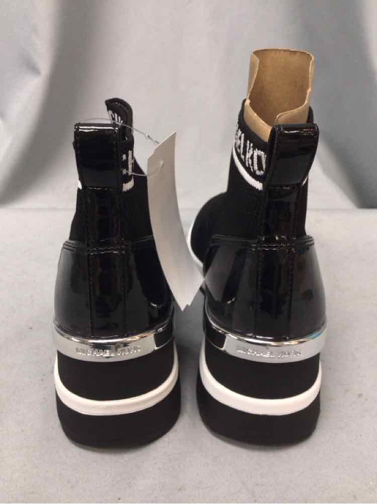 MICHAEL KORS SIZE 6 Ladies SHOES