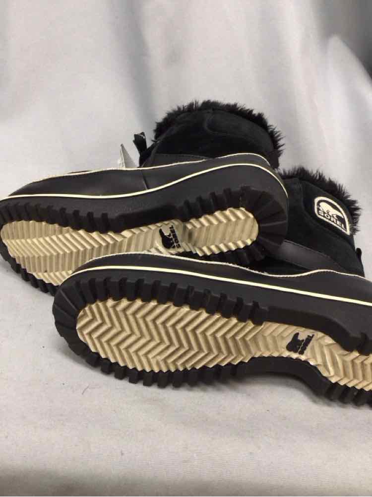 SOREL SIZE 7 Ladies SHOES