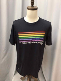 SIZE LARGE SPEEDO Men's SHIRTS