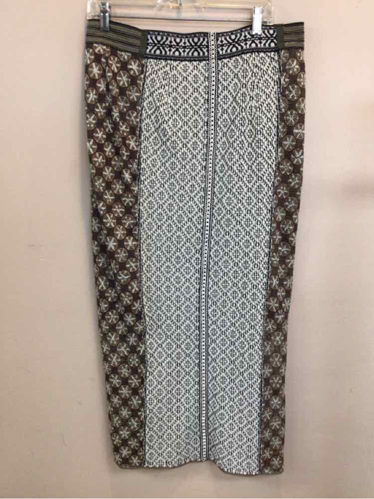 BYRON LARS SIZE 10 Ladies SKIRT