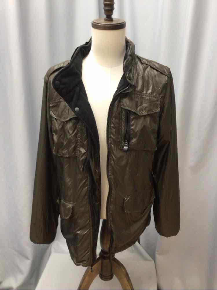 SIZE X LARGE LULULEMON Men's COATS
