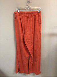 FREE ASSEMBLE SIZE MEDIUM Ladies PANTS