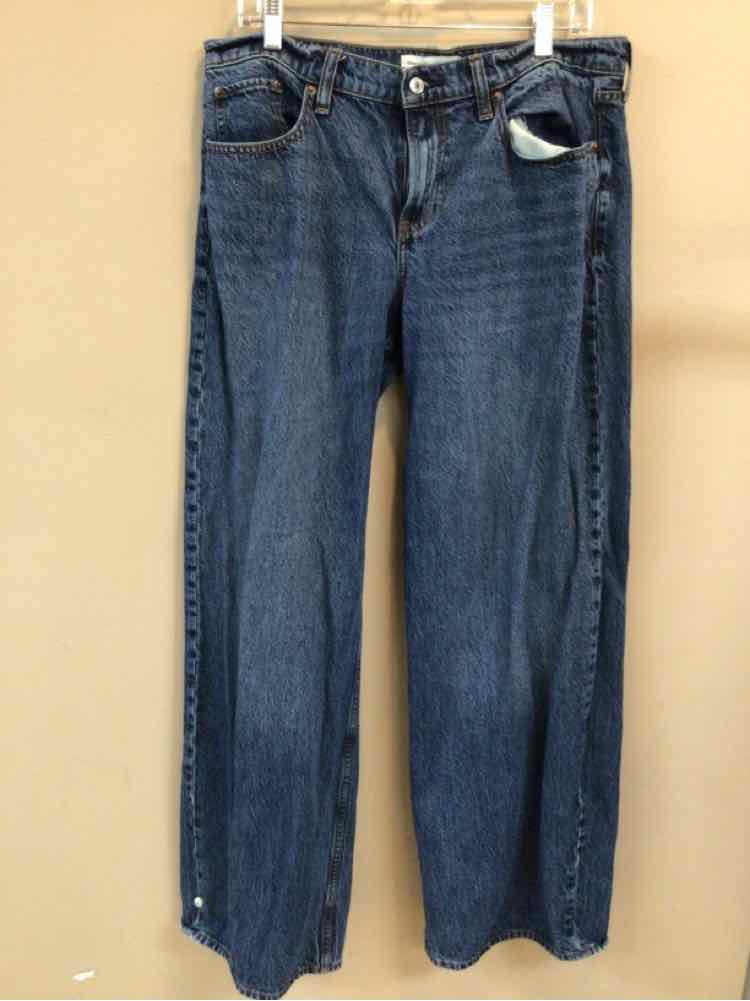 ABERCROMBIE & FITCH SIZE 30 Ladies JEANS