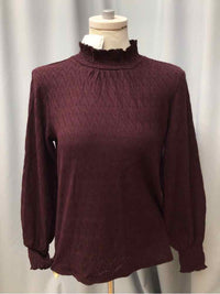 TALBOTS SIZE MEDIUM PET Ladies TOP