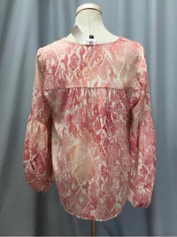 CABI SIZE MEDIUM Ladies BLOUSE